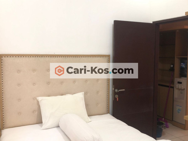 Kost Putra Darmaputera Madrid Utara