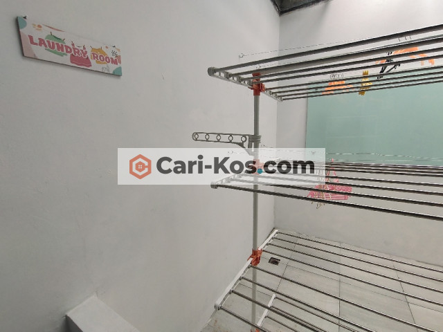 Quinn Living Pondok Aren
