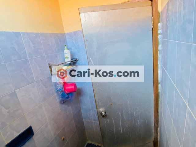 Kos Ac Dekat Stasiun Tanah Abang