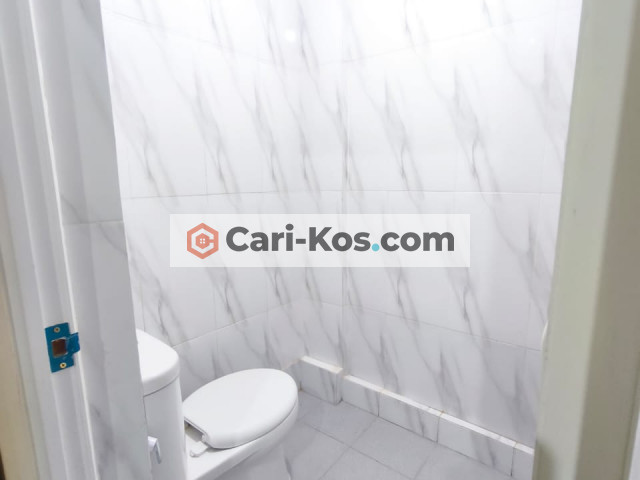 DISEWAKAN KOST SAKTI II CAMPUR FULL FASILITAS DEKAT DENGAN UNIVERSITAS